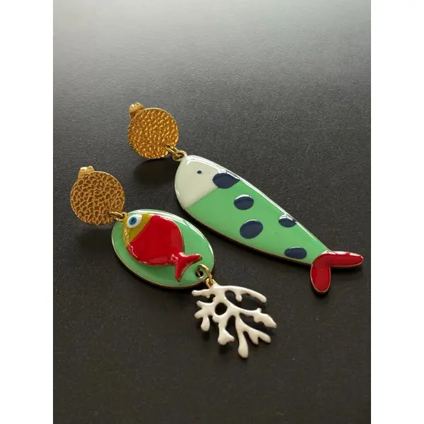 Boucles d’oreilles asymétrique acier inoxydable 18k – pop art poisson et corail, fleursdeki