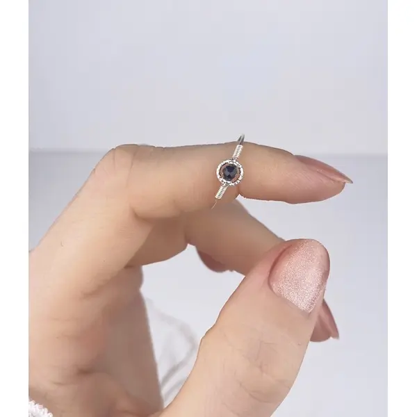 Bague fine en or laminé et tourmaline noire - bague anneau en argent ou en or - bijoux fins