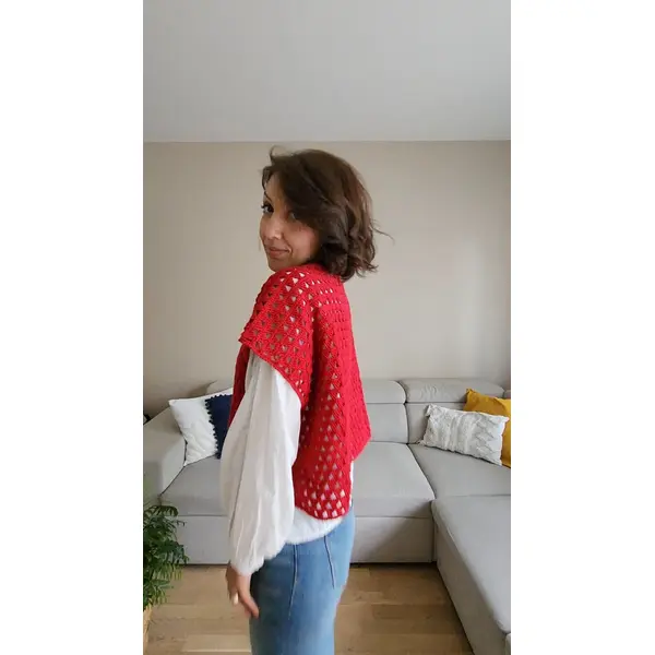 Haut fait main au crochet -pièce unique - triangle inverés
