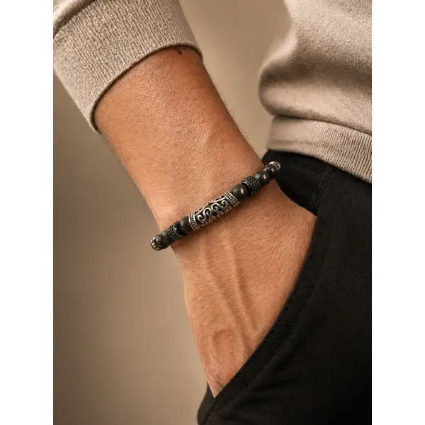 Bracelet ajustable masculin homme aventurier chic perle noire ronde forme tonneau pierre hématite naturelle perle centrale gravée