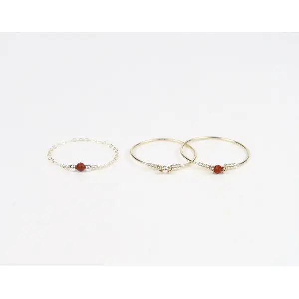 Trio de bagues fines empilables en argent 925 et jaspe rouge - lot de bagues minimalistes en argent 925 ou en or