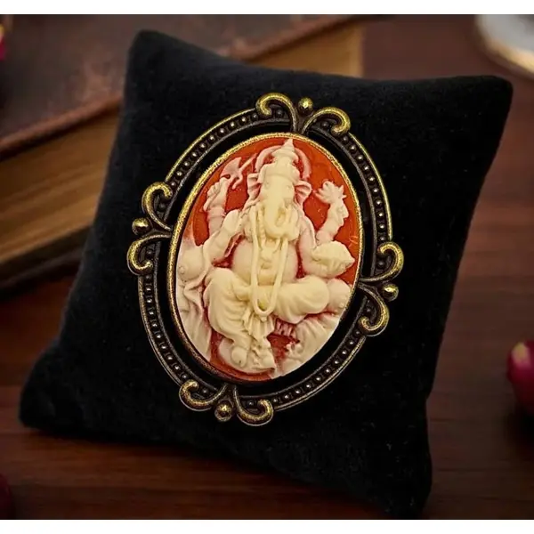 Broche camée ganesh - bijou divinité indienne - style sacré & ésotérique chic