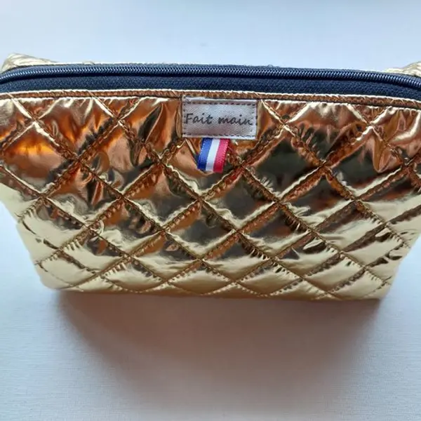 Trousse maquillage matelassée doublée en coton enduit sans poche intérieure