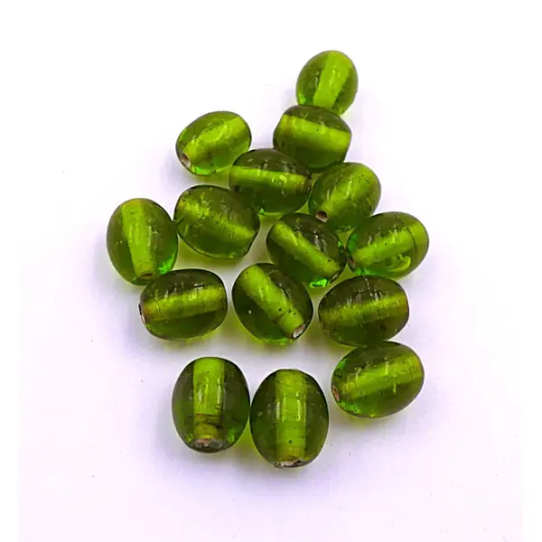 15 perles en verre, forme ovale, vert foncé 10 x 7 mm