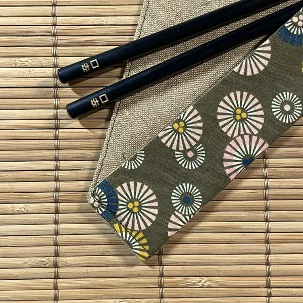 Etui à baguettes soleil levant kaki