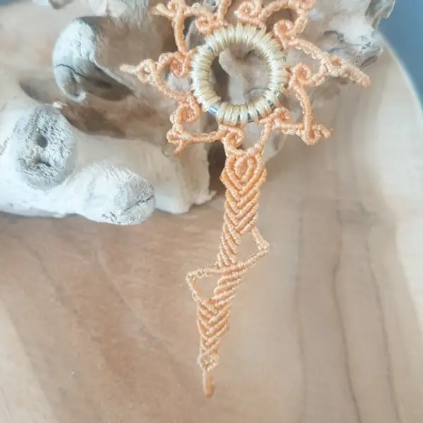 Porte-clés macramé soleil