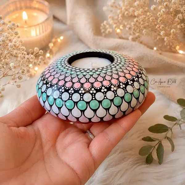 Bougeoir mandala bleu, rose & fuchsia en plâtre résine – peint à la main