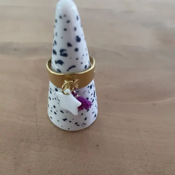 Bague réglable étoile et pompon