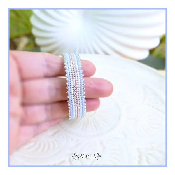 Bracelet tissé à l'aiguille perles de verre japonaises pastel et argentées fermoir acier inoxydable (#bc530)