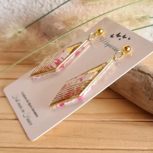 Boucles d’oreilles artisanales en pâte polymère élégance marbrée dorée