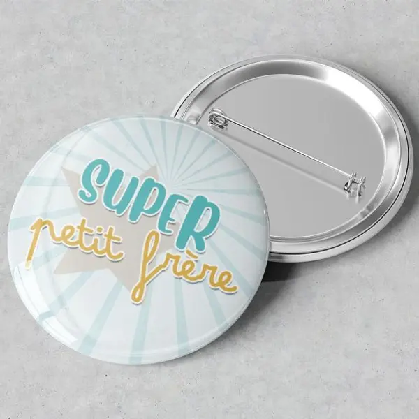 Badge Super petit frère ou soeur