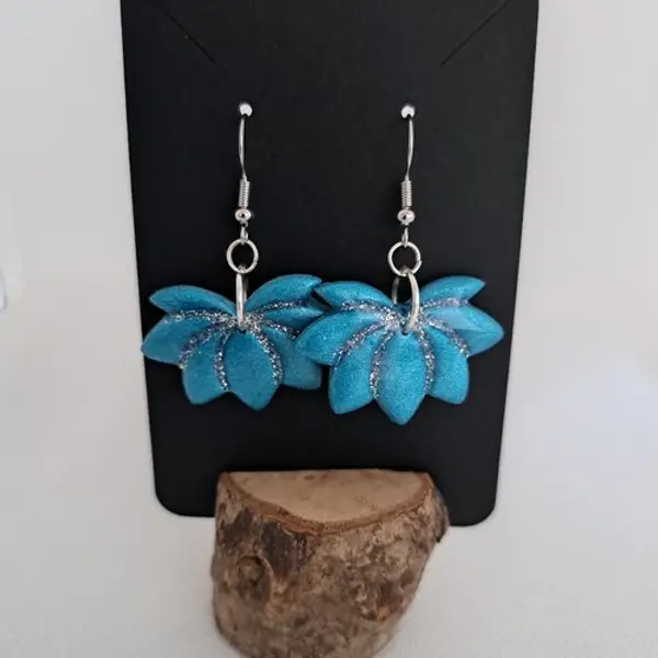 Boucles d'oreilles élégantes
