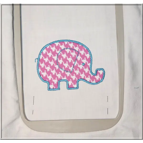 Eléphant en appliqué : fichier broderie machine