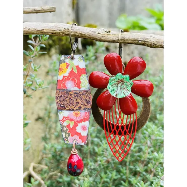 Boucles asymétriques flowers