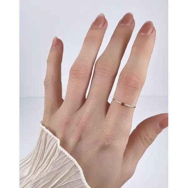 Bague fine en or laminé 14k et jaspe rouge - bague minimaliste en argent 925 ou en or - bijoux faits main