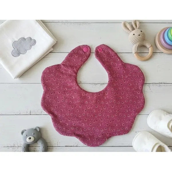 Bavoir naissance fleur coton imprimé et éponge rose