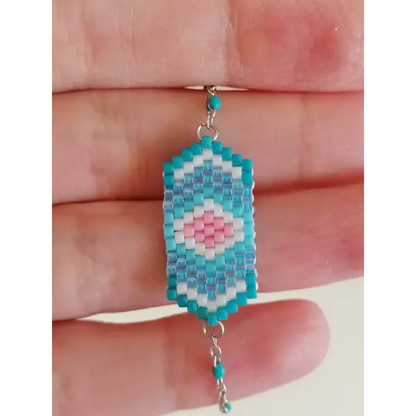 Bracelet fin et géométrique "goutte boréale" en perles miyuki