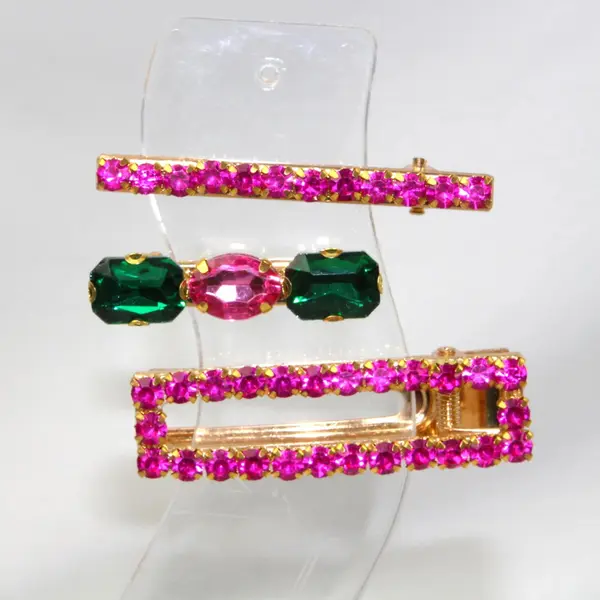 Trio de barrettes à strass – l’art de l’accumulation étincelante