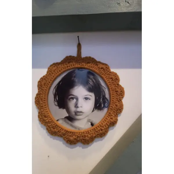 Cadre photo au crochet personnalisé — décoration murale vintage en coton et tissu