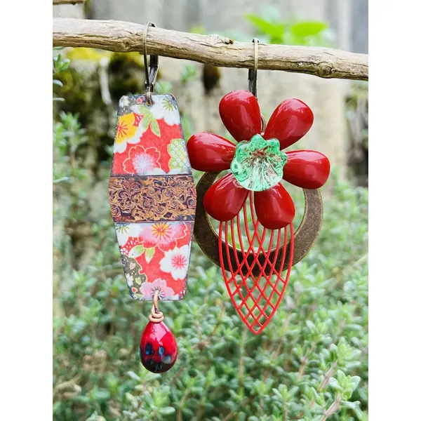 Boucles asymétriques flowers