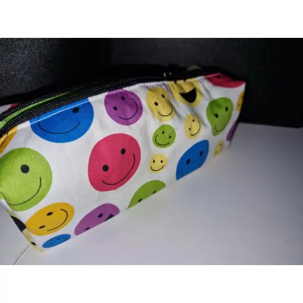 Trousse d'école/maquillage smileys"