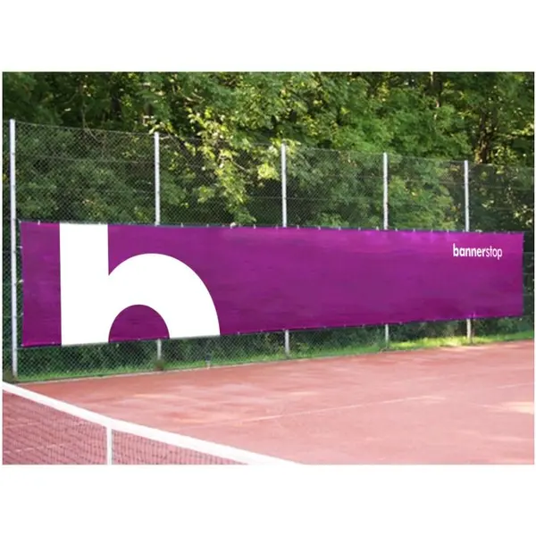 Banderole publicitaire pour court de tennis