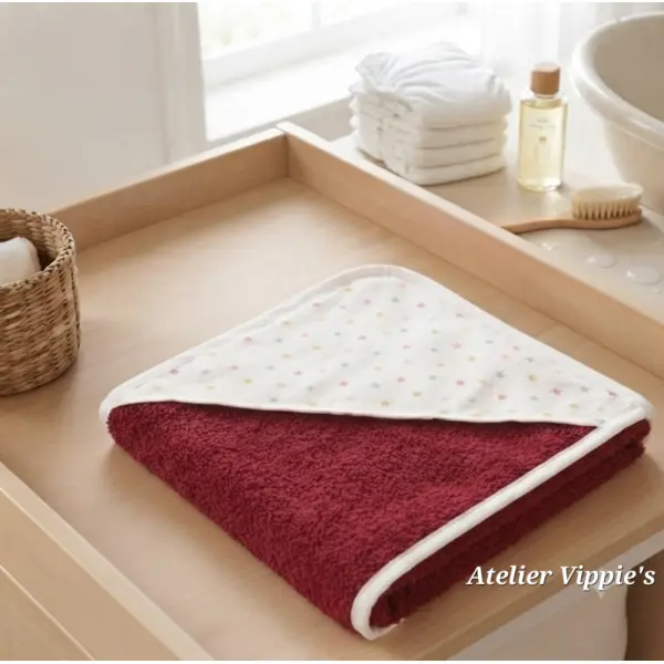 sortie de bain bébé / cape de bain artisanale