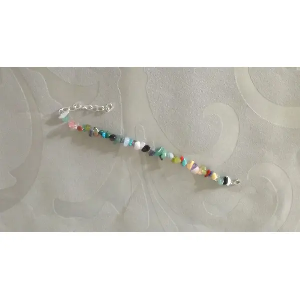 Bracelet en perles en pierres naturelles