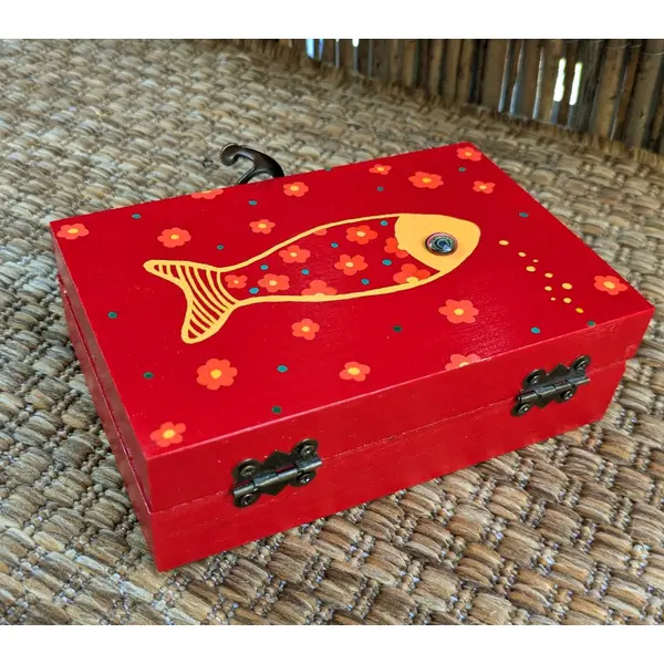 Boîte en bois poisson fleuri