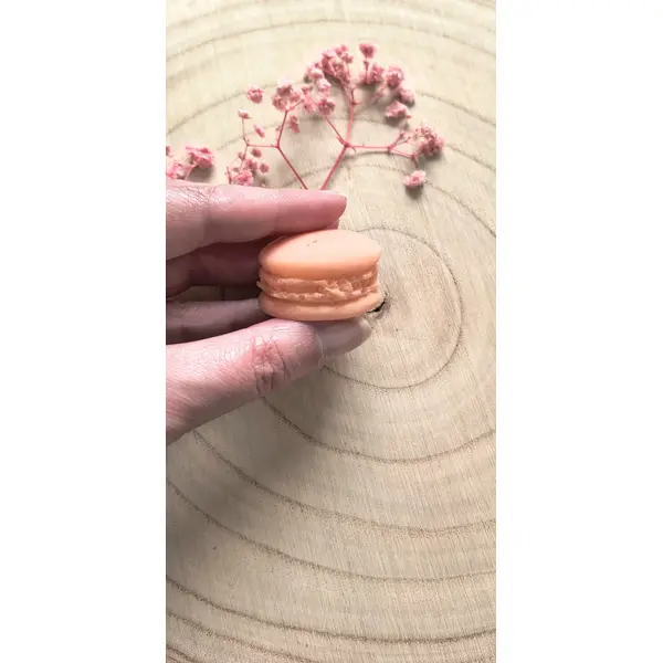 Macarons fondants parfumés mandarine