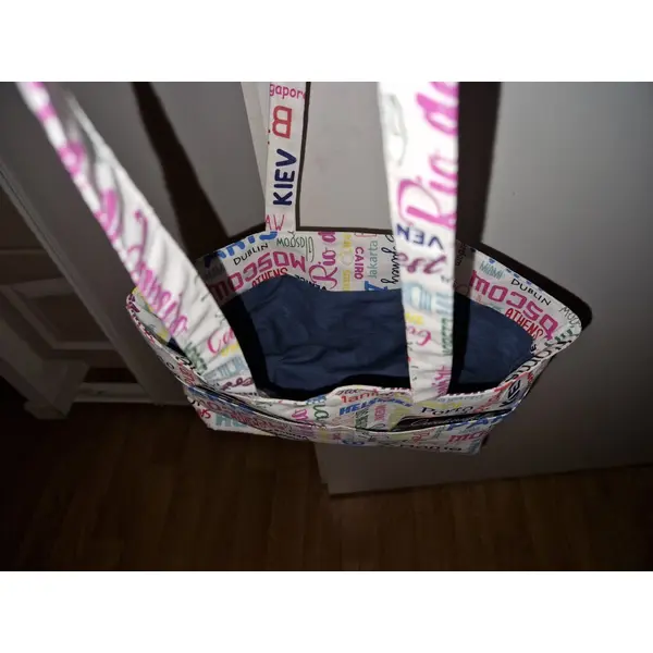 Petit sac " arc en ciel voyage "