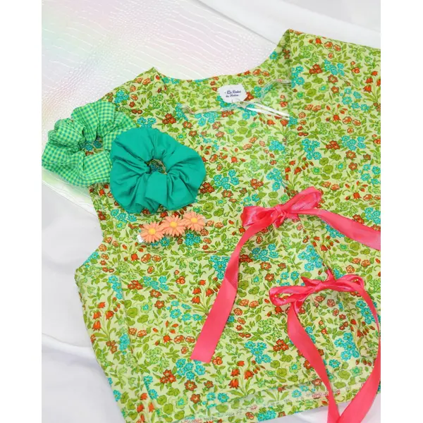 Gilet court sans manches noué millefleurs champêtre