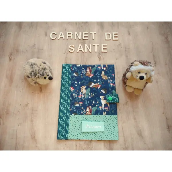 Couverture de carnet de santé, cadeau bébé enfant, hérisson ecureuil faon lapin, cadeau naissance baby shower, bébé prénom,