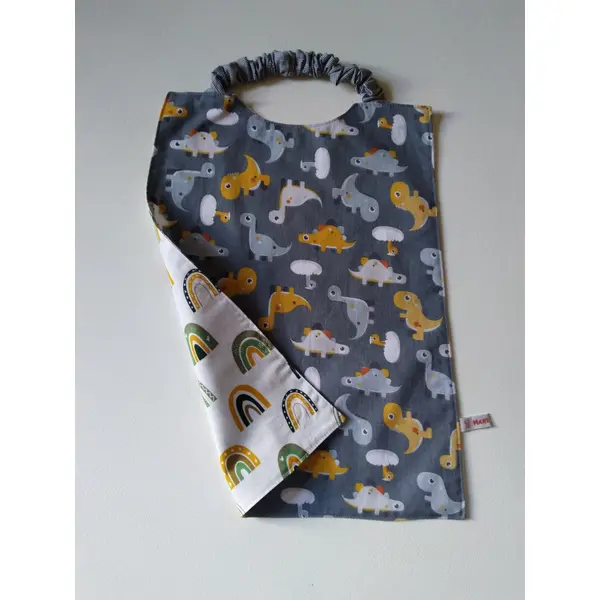 Bavoir serviette maternelle dinausores