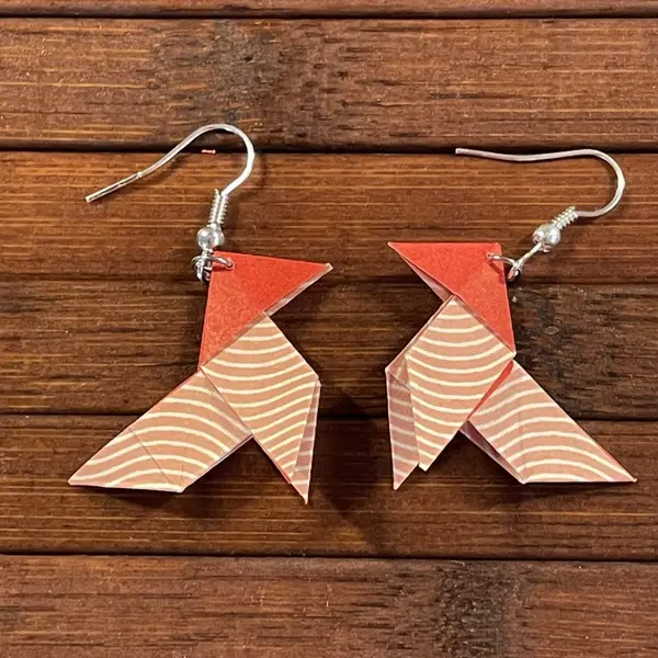 Boucles d'oreilles origami cocotte saumon vagues
