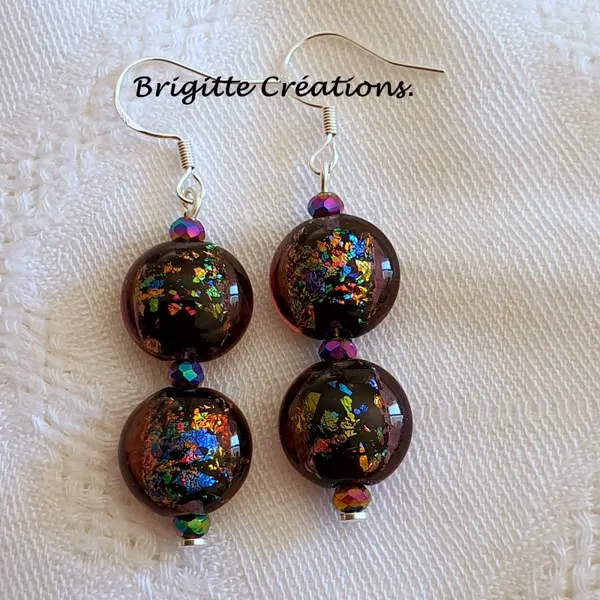 Boucles d'oreilles réalisées en perles de verre artisanales "lampwork".