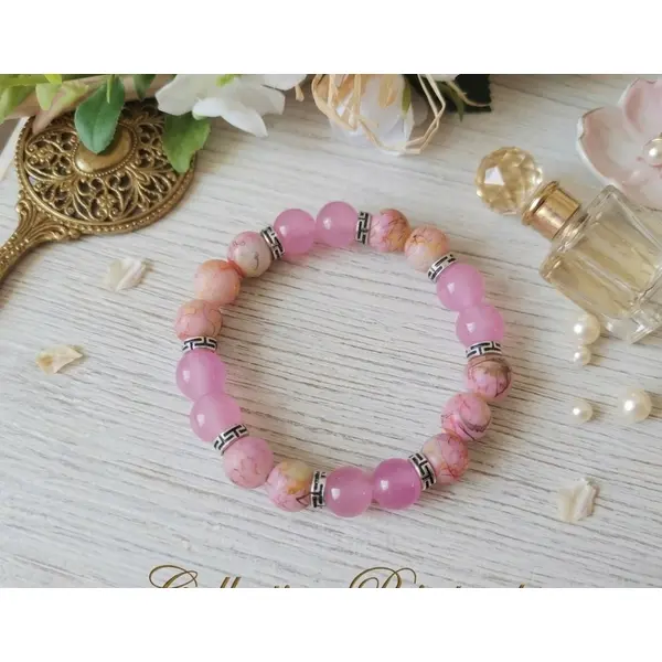 Bracelet perles en verre imitation jade rose et tréfilé