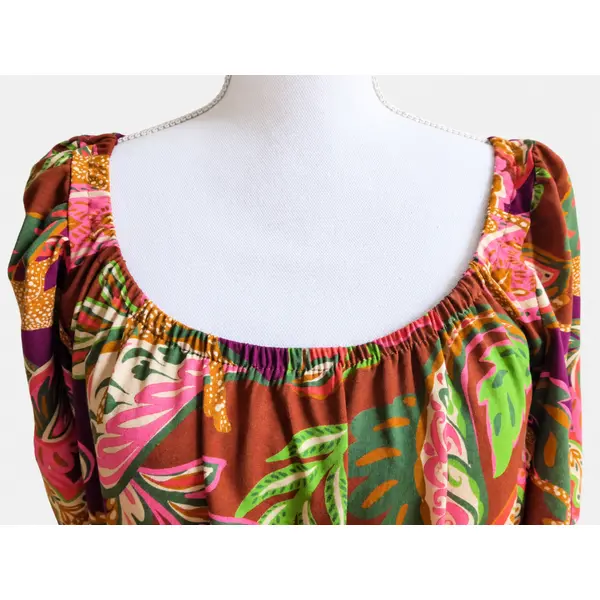 Robe longue femme en viscose imprimée cahemire – robe à volants – taille 42 – manches courtes – pièce unique