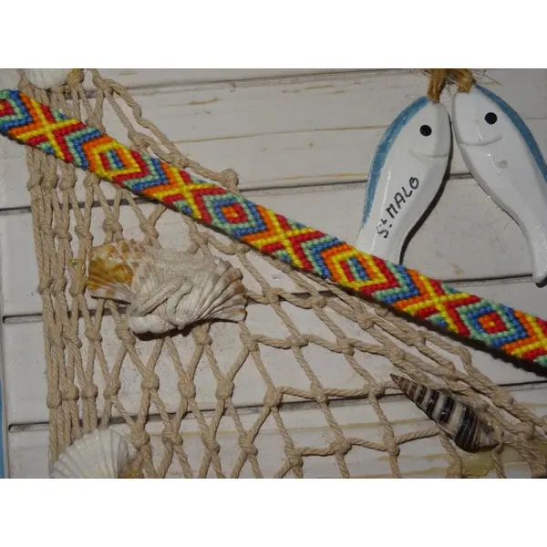 Bracelet brésilien "saugrenu" et atypique