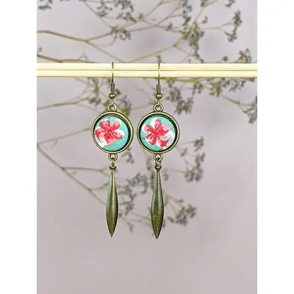 Boucles d'oreilles "tige" en tissu 75mm
