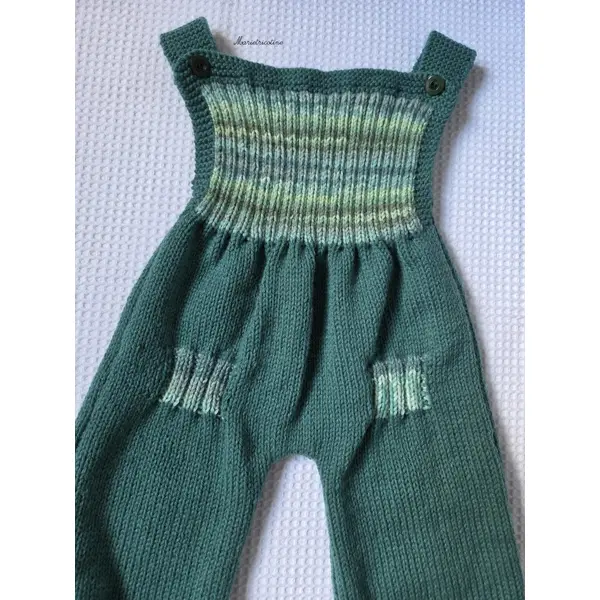 Salopette longue verte 3 mois tricoté main en laine rico baby