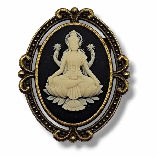 Broche divinité lakshmi - camée artisanal peint à la main - cadeau femme spirituel inde.