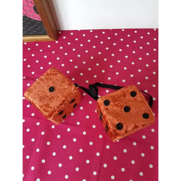 Fuzzy dices cuivre