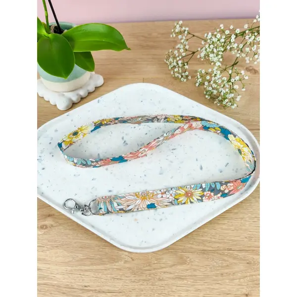 Tour de cou / porte-badge en coton gris fleuri