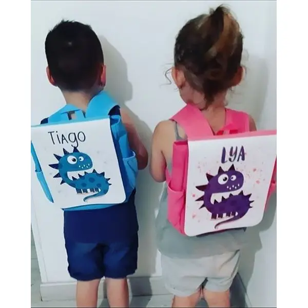 Sac à dos pour enfant personnalisé avec prénom modèle Dinosaure mauve