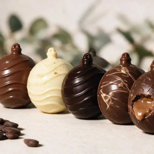 Moule chocolat en 3 parties Boules de Noël rayées