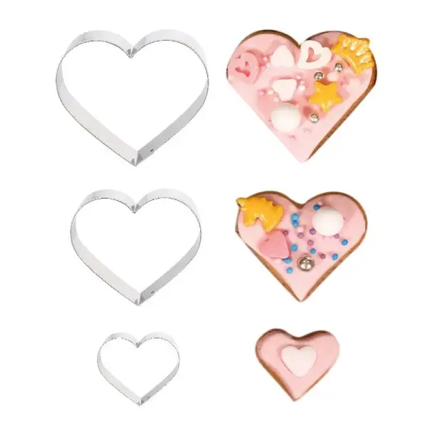 Emporte-pièces Coeurs assortis (x3)