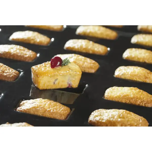 Flexipan 60x40 plaque de 56 mini-cakes droits bouchée 5x2.5 cm
