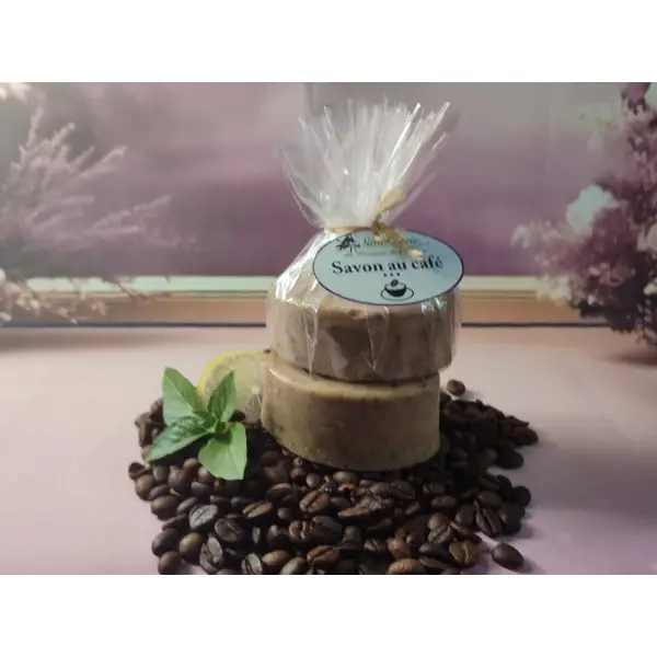Savon exfoliant au café.