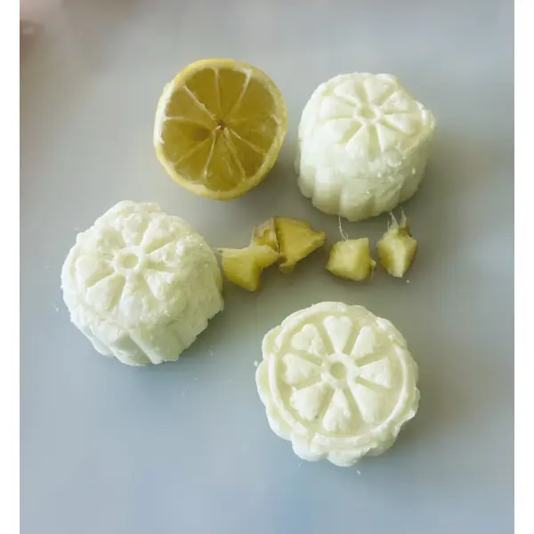 Barre de shampooing revitalisante citron et gingembre